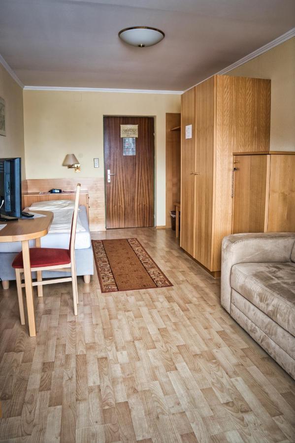 Familiengasthof Pension Oedenhof Sankt Corona am Wechsel Exteriér fotografie
